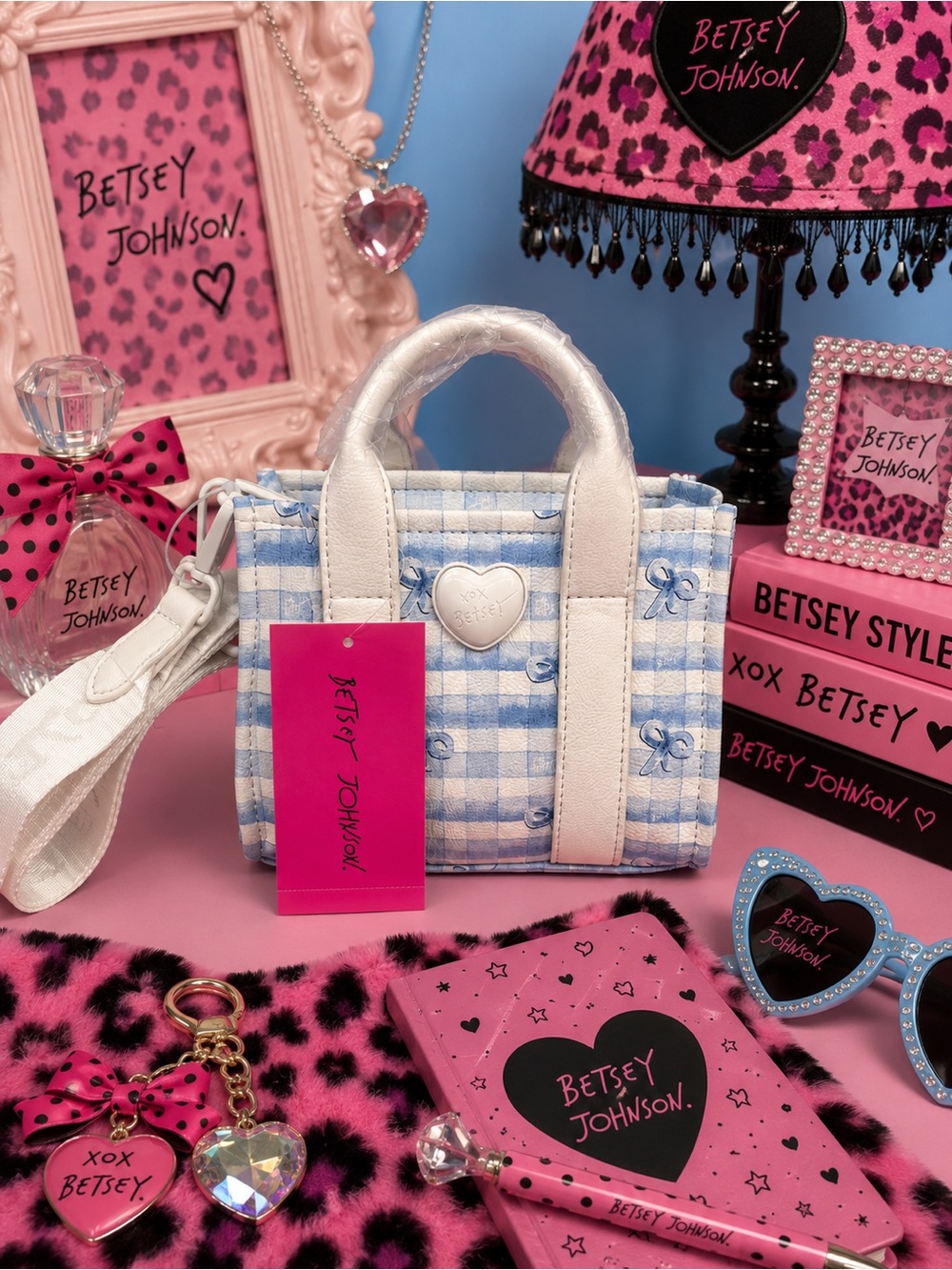 Betsey Johnson xorain mini tote purse